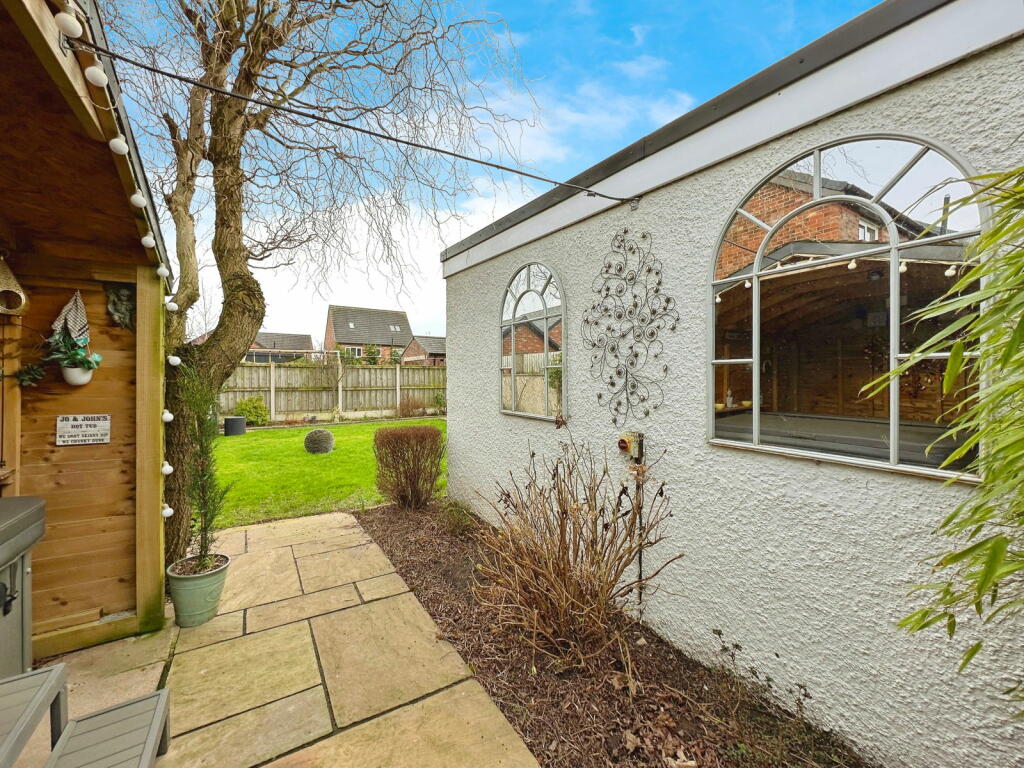 Additional property image - Peter Lane, Carlisle, CA2 6BZ