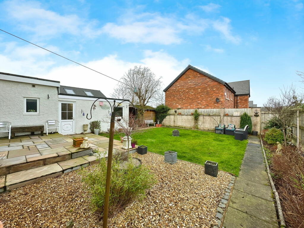Additional property image - Peter Lane, Carlisle, CA2 6BZ