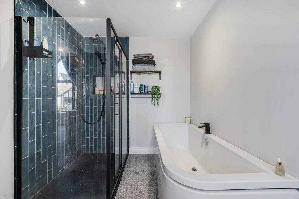 Additional property image - Manchester Road, Blackrod, Greater Manchester, BL6