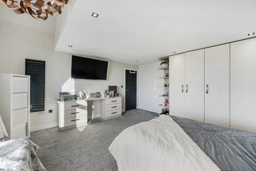 Additional property image - Manchester Road, Blackrod, Greater Manchester, BL6