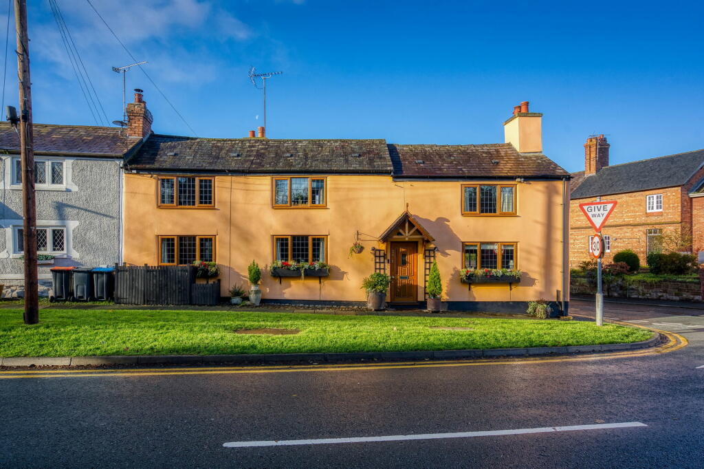 Additional property image - Old Wrexham Road, Chester, Cheshire, CH4 7HS