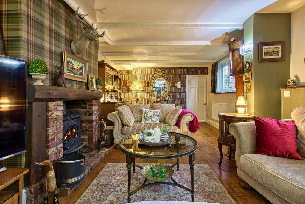 Additional property image - Old Wrexham Road, Chester, Cheshire, CH4 7HS
