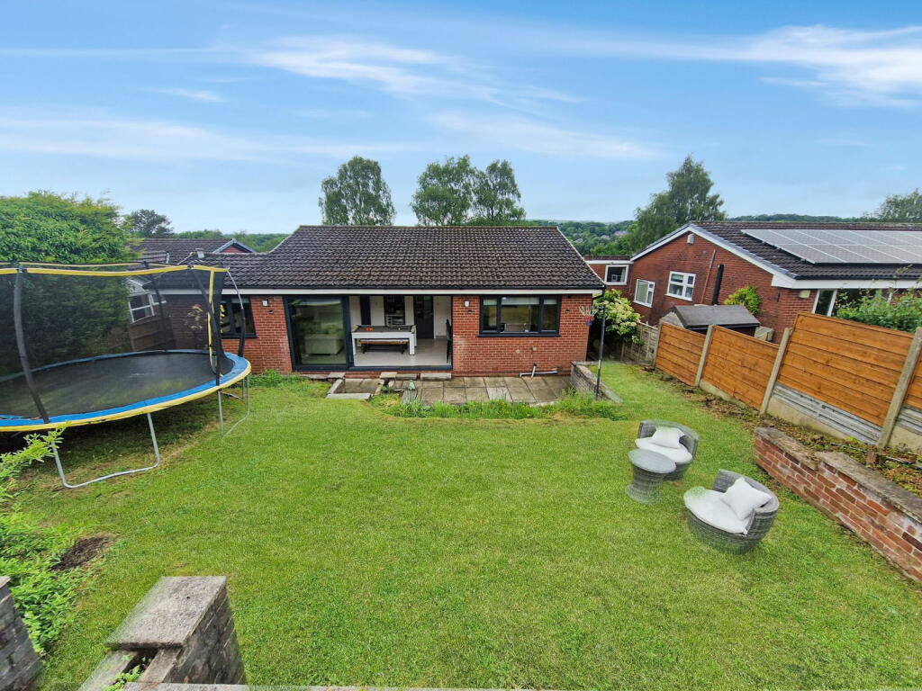 Additional property image - Pendennis Avenue, Lostock, BL6 4RS