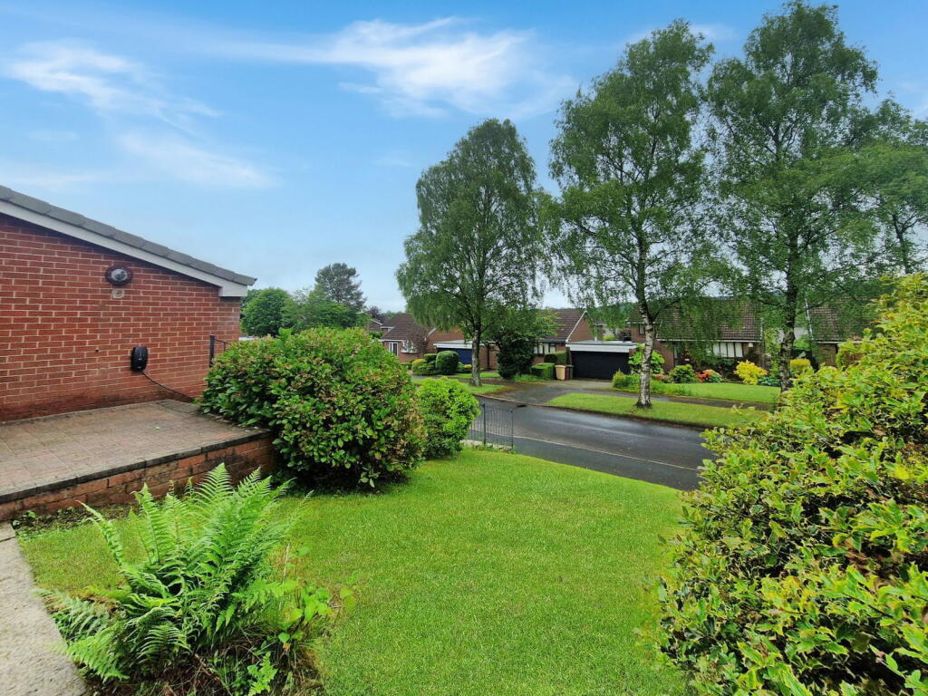 Additional property image - Pendennis Avenue, Lostock, BL6 4RS