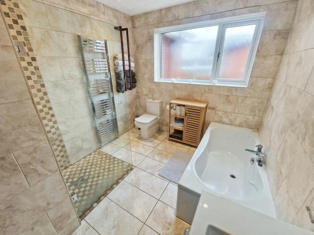 Additional property image - Pendennis Avenue, Lostock, BL6 4RS