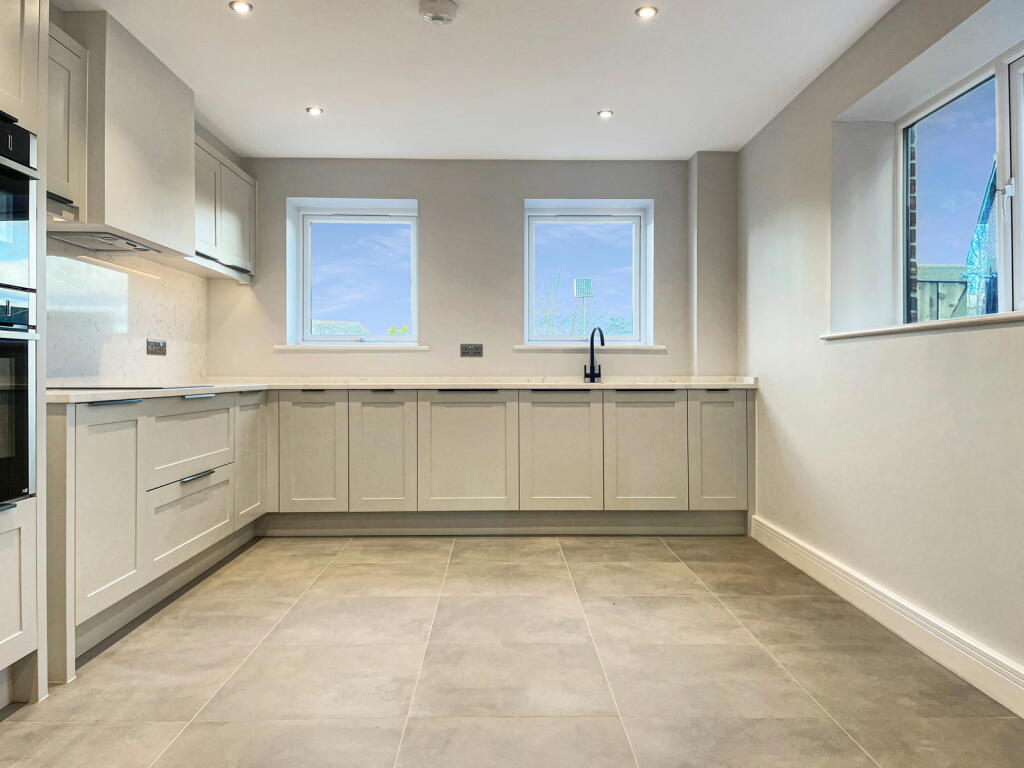 Additional property image - Gordon Richards House, The Paddock, CA2 4SG