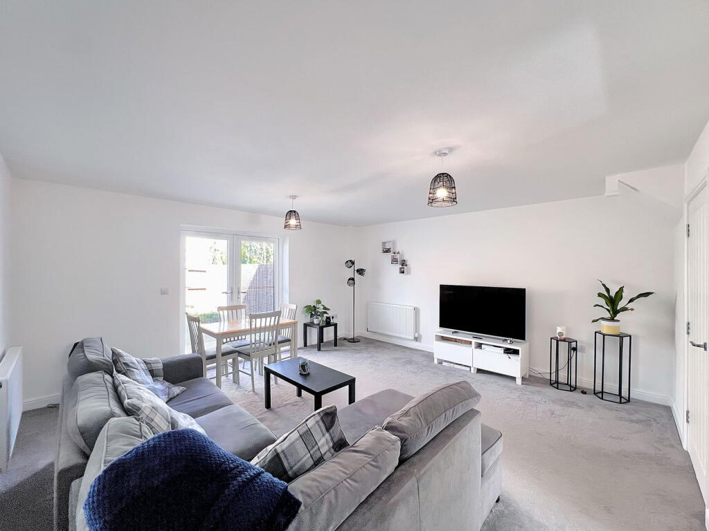 Additional property image - Dunlin Close, Carlisle, Cumbria, CA2 7FJ
