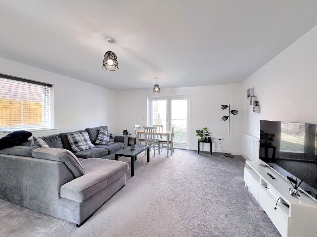 Additional property image - Dunlin Close, Carlisle, Cumbria, CA2 7FJ