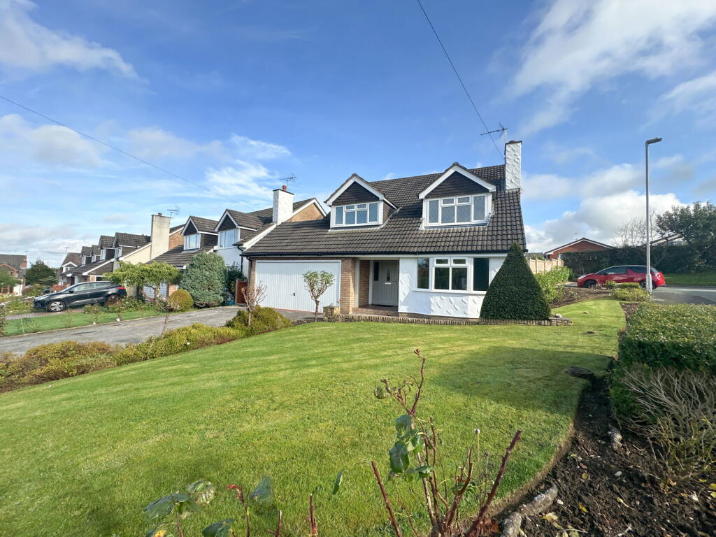 Main image of property: Fountain Court, Biddulph, Stoke-on-trent, ST8 6UP