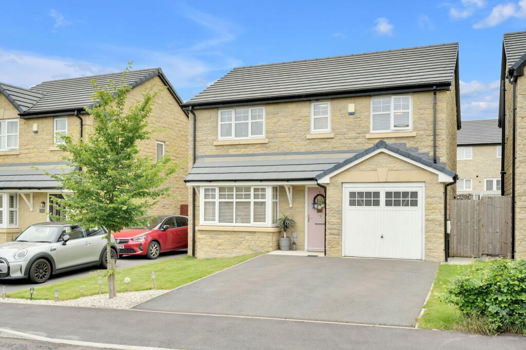 Main image of property: Cunliffe Drive, Burnley, Lancashire, BB12 6BT