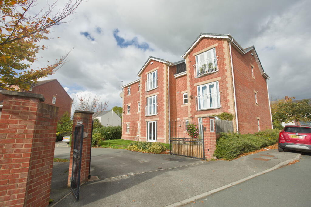 Main image of property: Sandringham Court, Streethouse, Pontefract, WF7 6GG