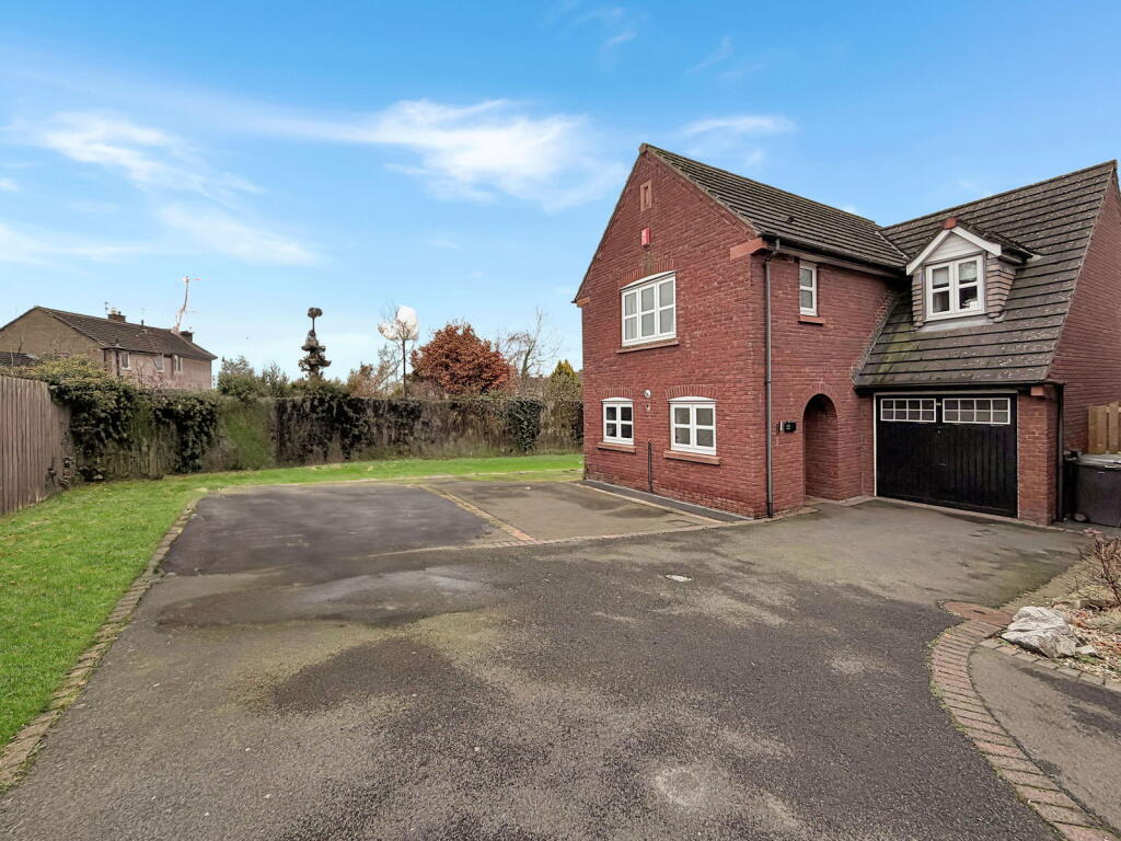 Main image of property: Chertsey Grove, Carlisle, CA1 2QY