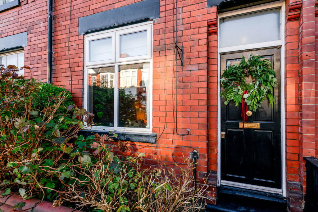 Main image of property: Bournville Grove, Manchester, M19 3HJ