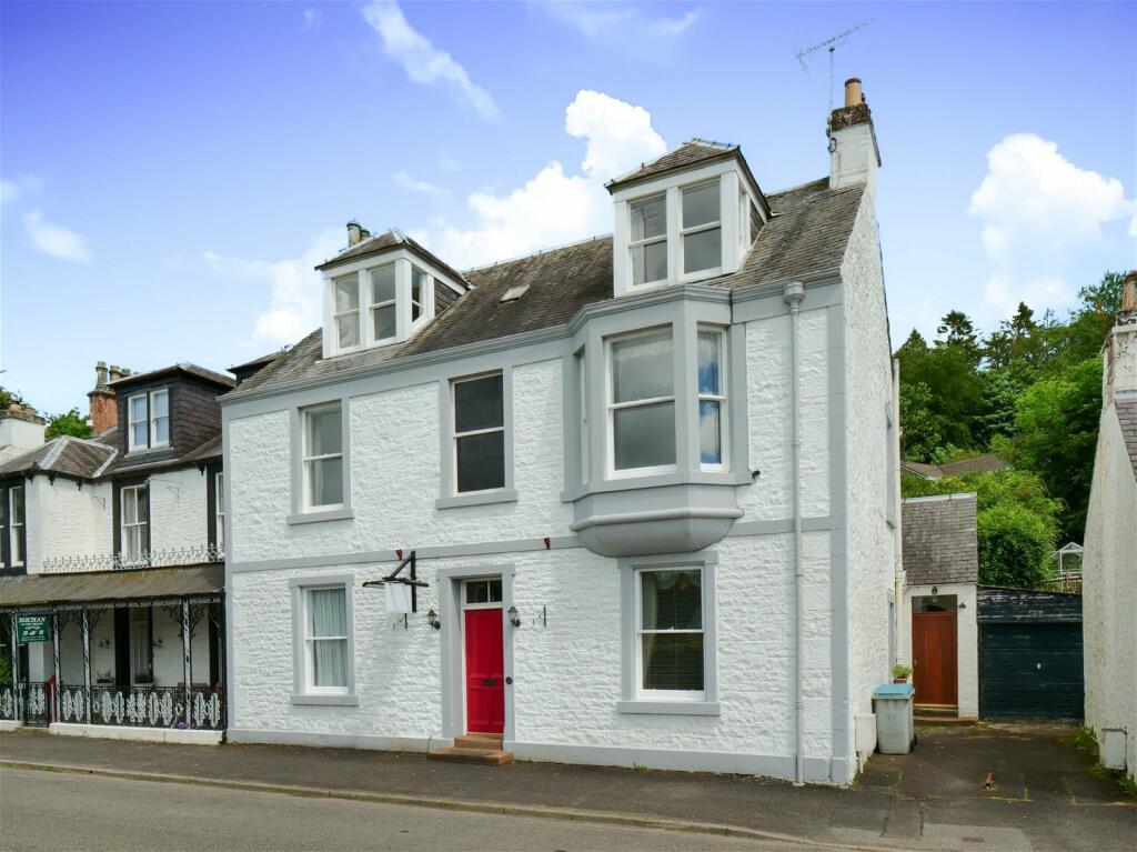 6 bedroom semidetached house for sale in 12 Beechgrove, Moffat, DG10