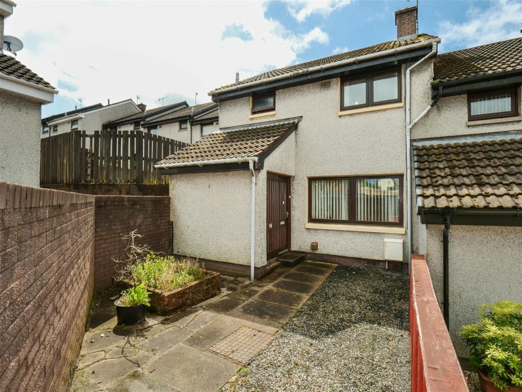 3 bedroom end of terrace house for sale in Maxwell Court, Lockerbie