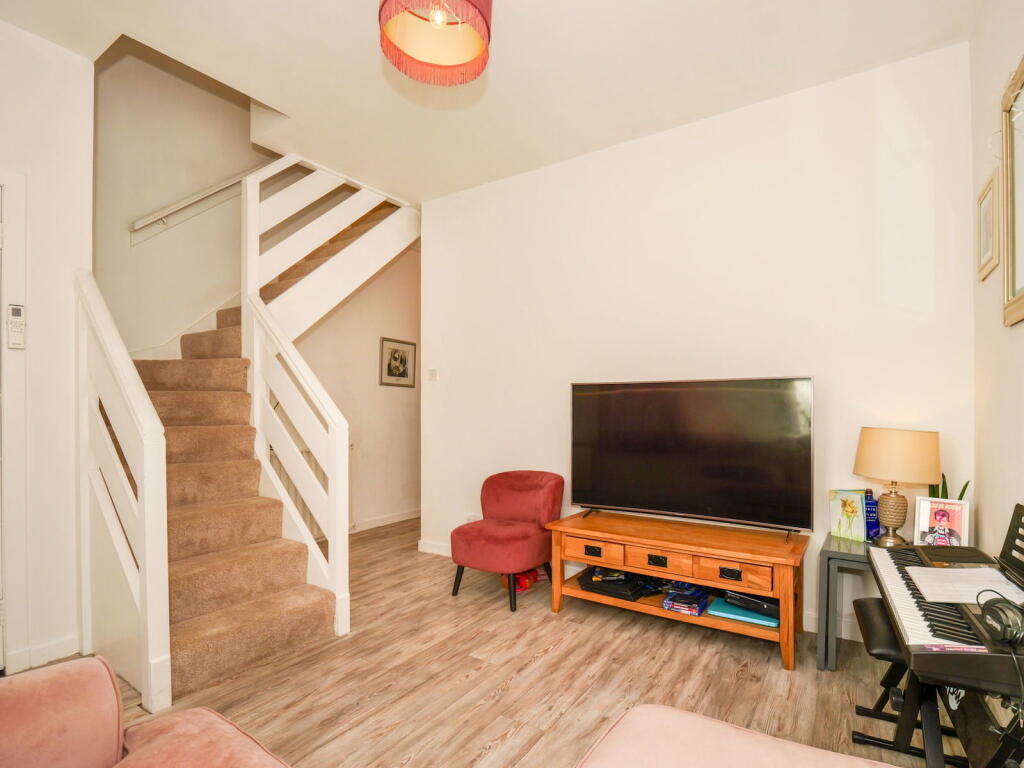 Additional property image - David Street, Dumfries, DG2 9AR