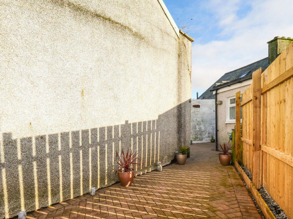 Additional property image - David Street, Dumfries, DG2 9AR
