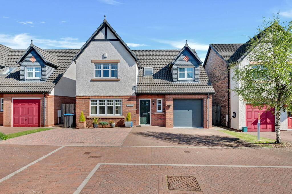 Main image of property: Haining Court,Dumfries,DG1 3FZ