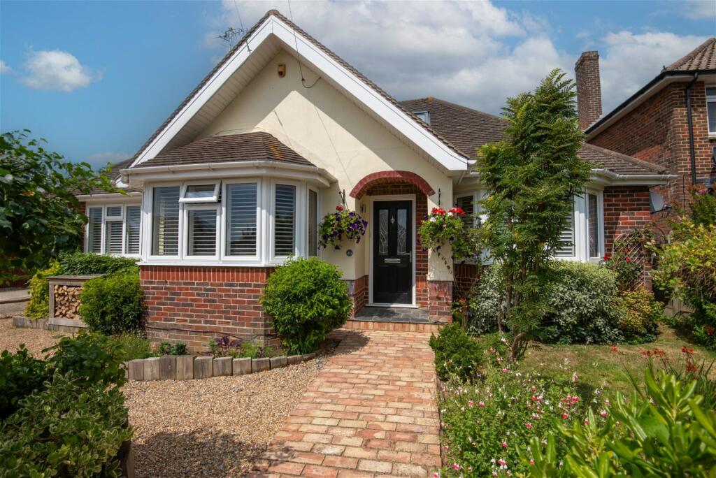4 bedroom detached house for sale in The Plantation, Worthing, West