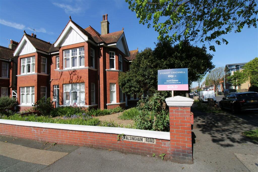 Studio flat for sale in Corner Walsingham Rd & New Church Rd, Hove, BN3