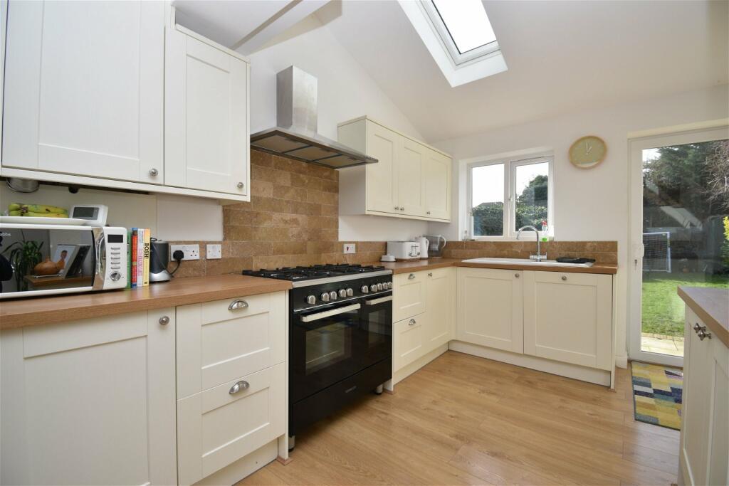 Additional property image - Reculver Road, Herne Bay, CT6 6QA