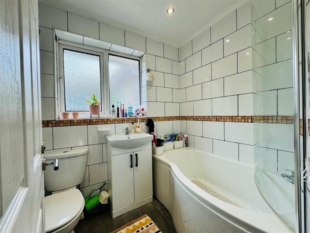 Additional image 8 of Chestnut Close, Whitfield, Dover, CT16 3HE