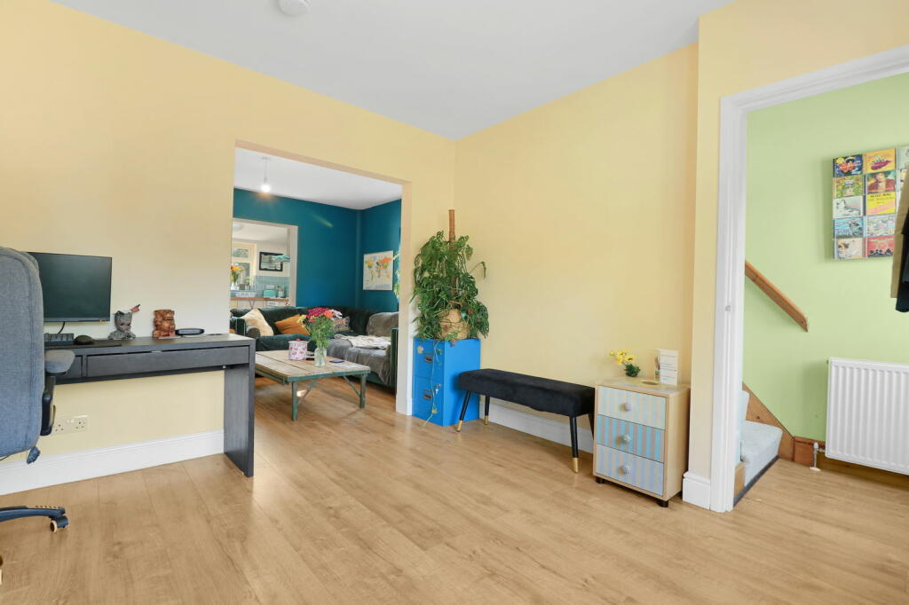 Additional property image - Dukes Lane, Chelmsford, CM2 6AD