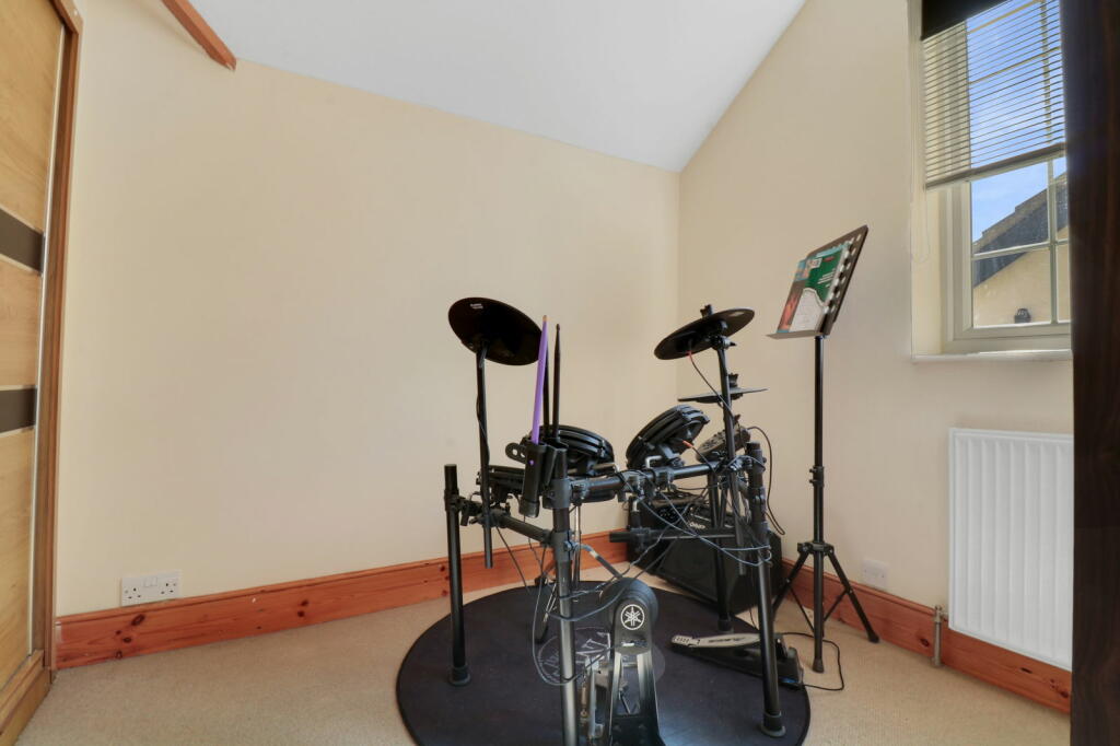 Additional property image - Dukes Lane, Chelmsford, CM2 6AD