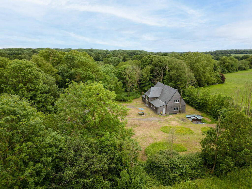 Additional property image - The Barn Lower Goulds, Goulds Road, Alphamstone, Bures, CO8 5HW