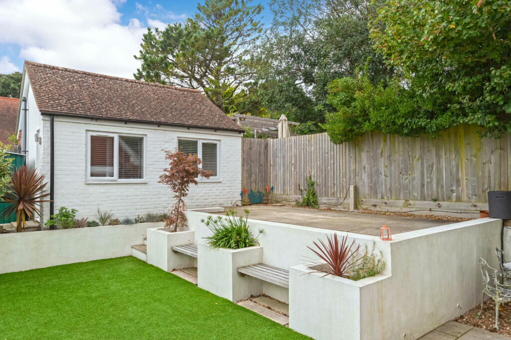 Additional property image - Uplands Avenue, High Salvington, Worthing, BN13