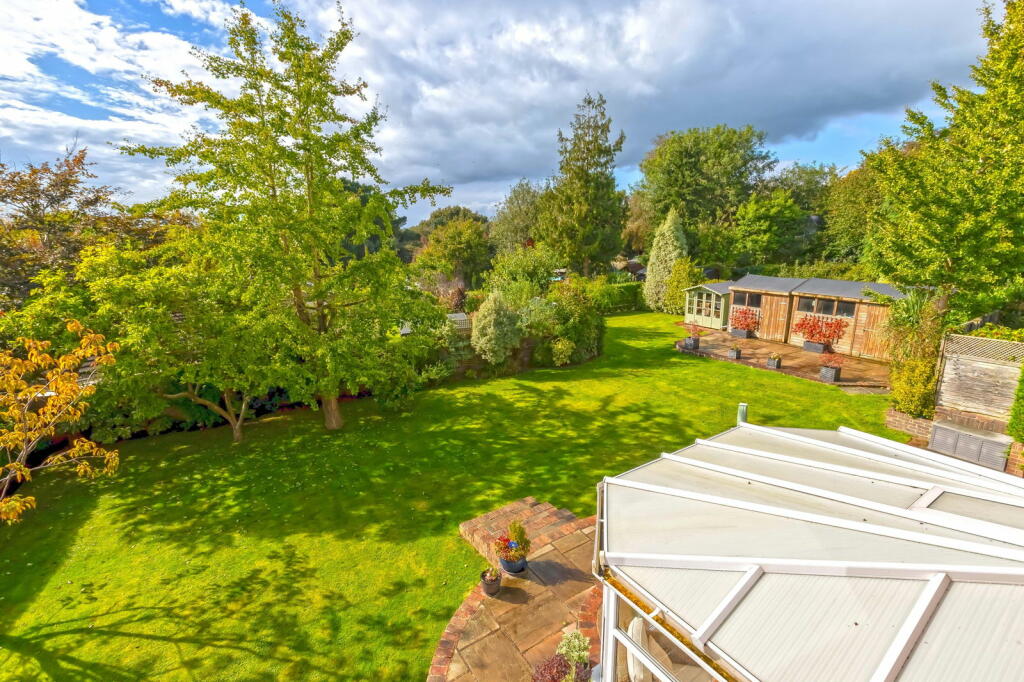 Additional property image - Honeysuckle Lane, High Salvington, Worthing, BN13