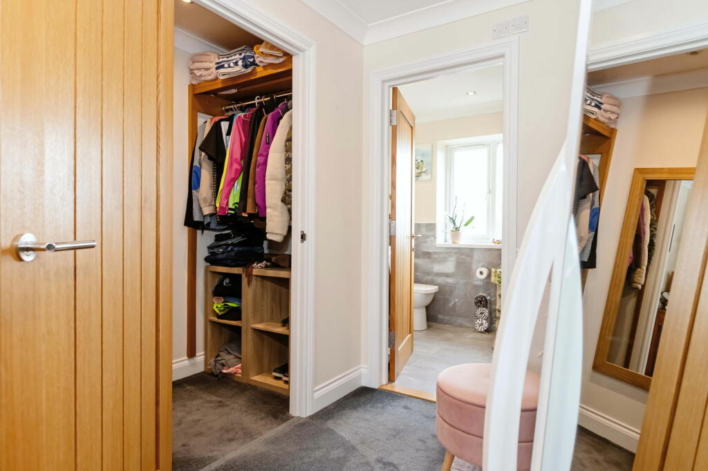 Additional property image - Pier Road, Littlehampton, West Sussex, BN17