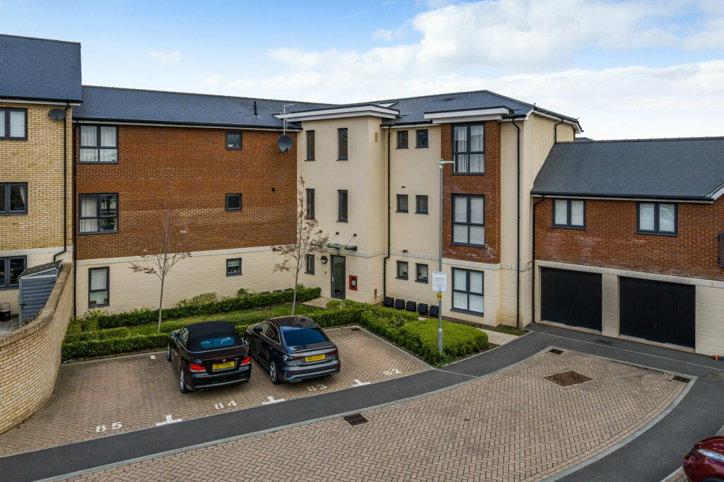 Additional property image - Somerset Court, Northfleet, Gravesend, Kent, DA11