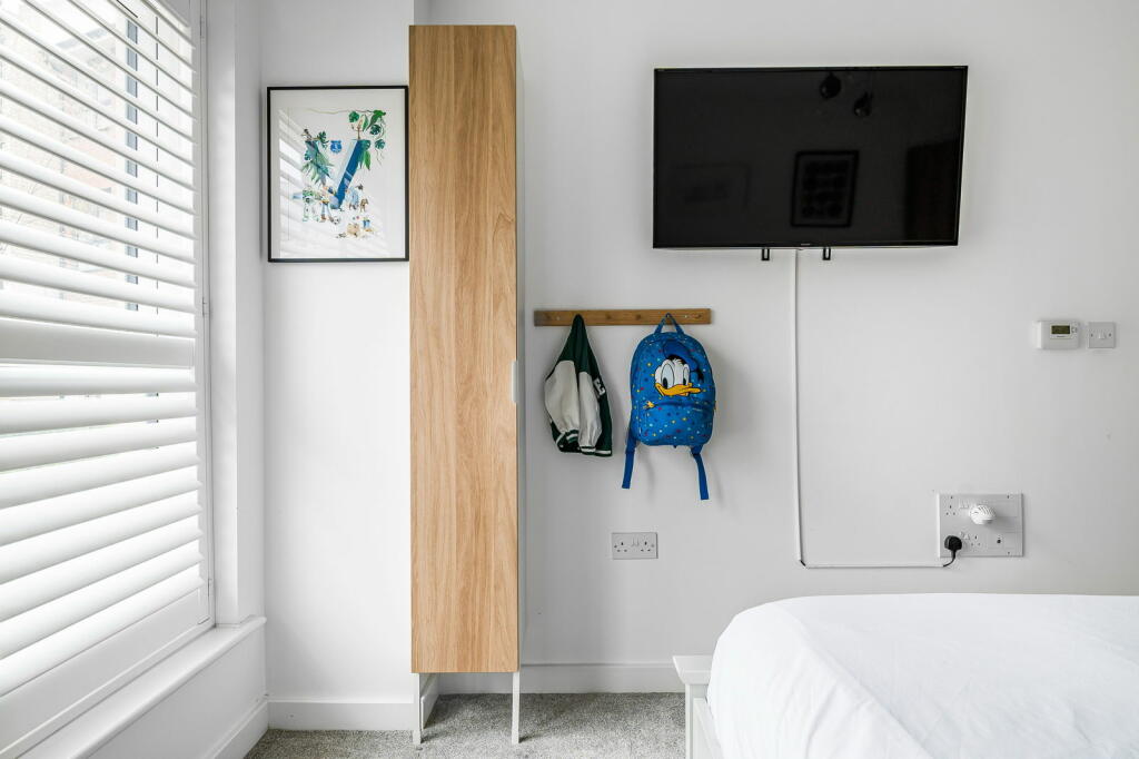 Additional property image - Somerset Court, Northfleet, Gravesend, Kent, DA11