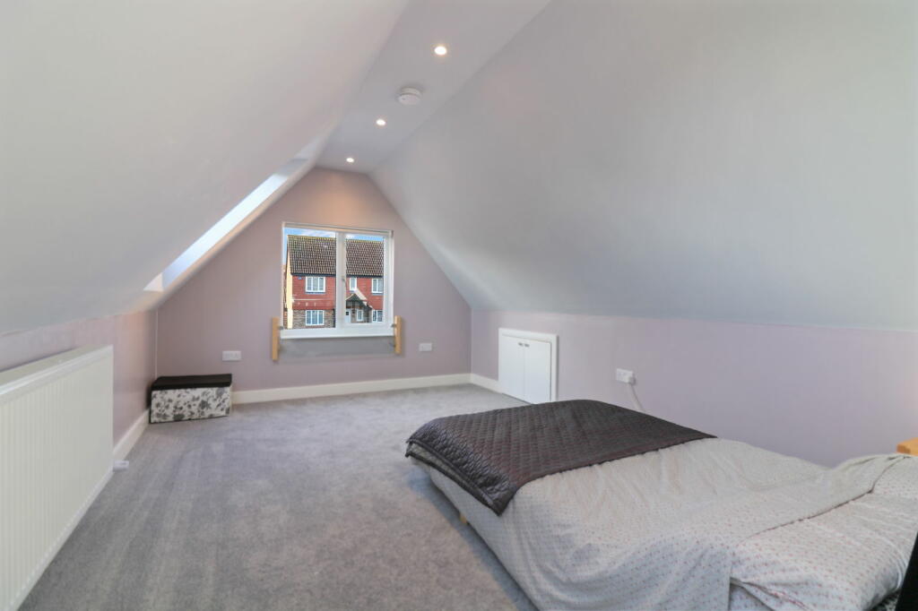 Additional property image - Beeleigh Link, Chelmsford, CM2 6PH