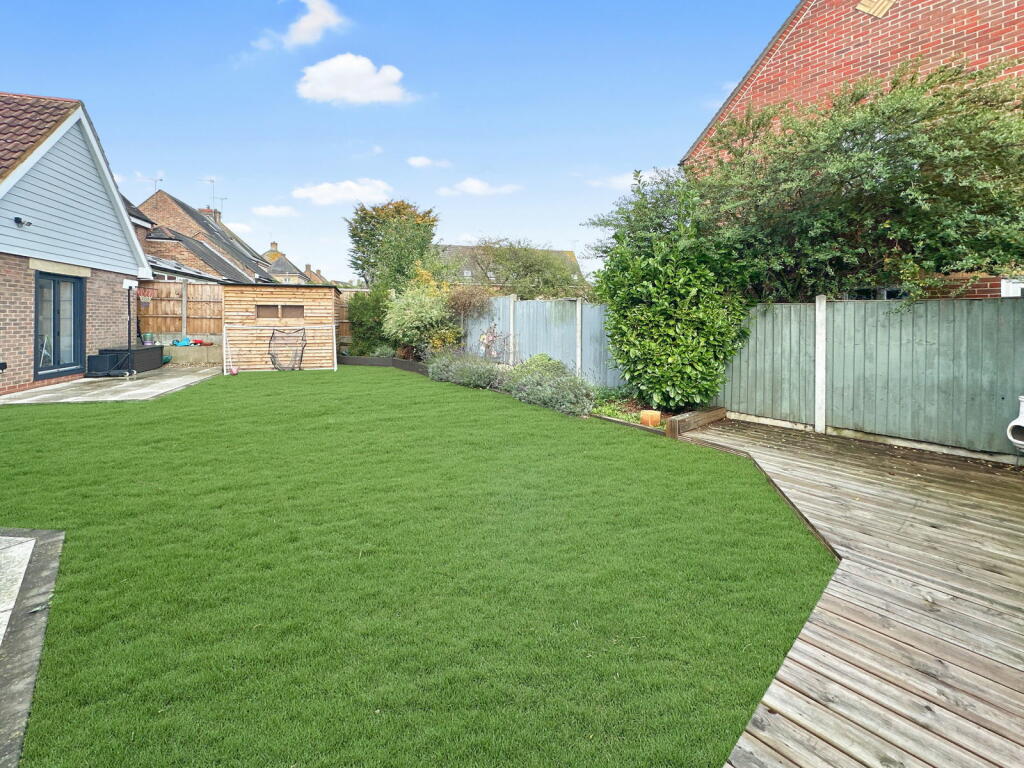 Additional property image - Beeleigh Link, Chelmsford, CM2 6PH