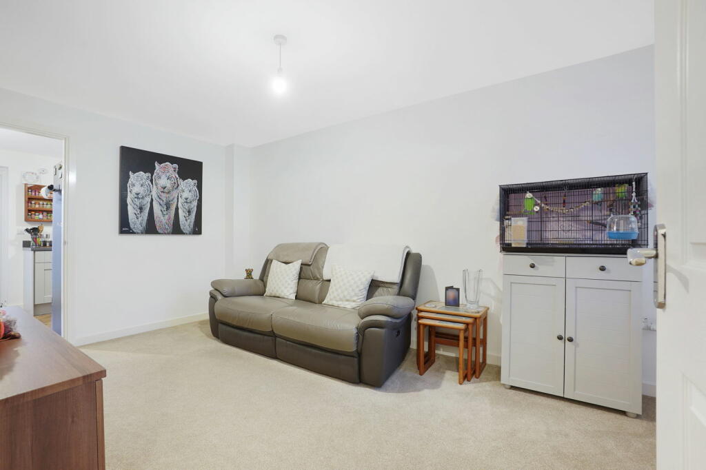 Additional property image - Field Lane, Gravesend, Kent, DA11