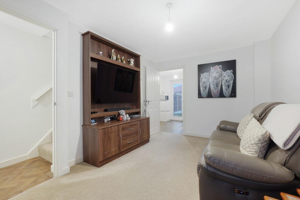 Additional property image - Field Lane, Gravesend, Kent, DA11