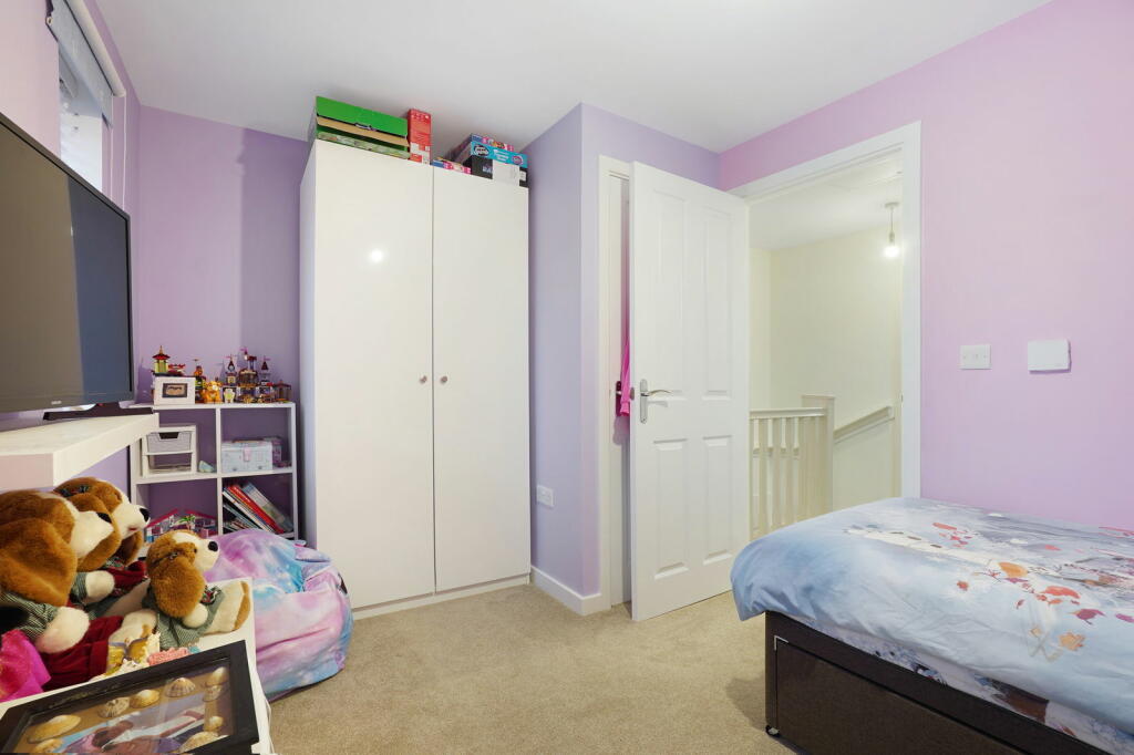 Additional property image - Field Lane, Gravesend, Kent, DA11