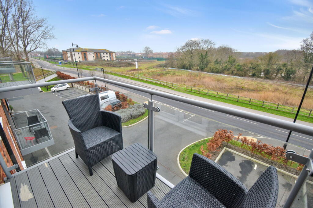 Additional property image - Steel Close, Herne Bay, Kent, CT6 5HQ