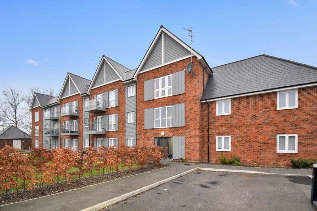 Additional property image - Steel Close, Herne Bay, Kent, CT6 5HQ
