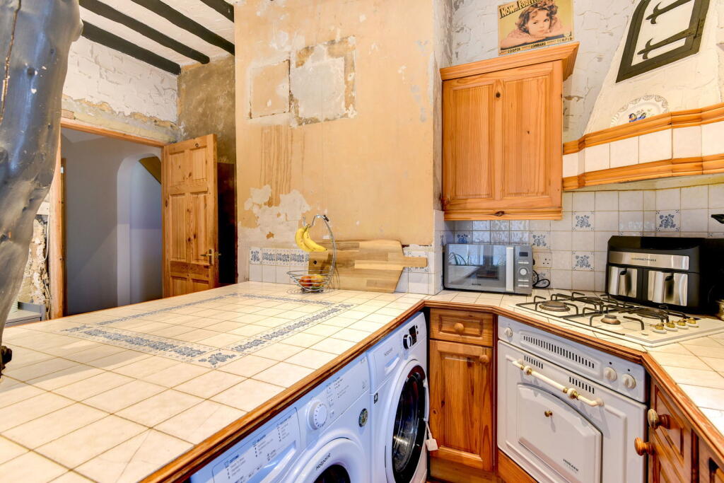 Additional property image - Durrington Hill, Worthing, West Sussex, BN13