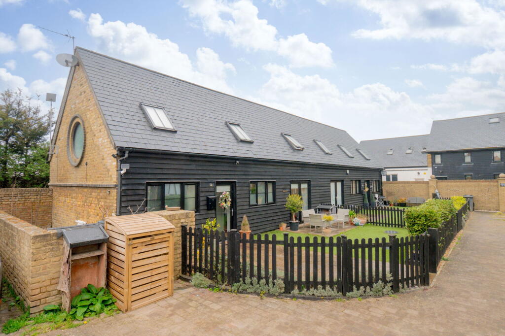 Main image of property: Vincent Farm Courtyard, Margate, CT9 4FB