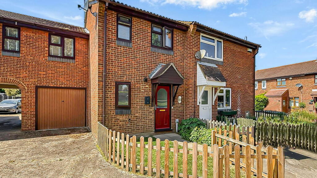 Main image of property: Aylewyn Green, Sittingbourne ME10 2RS