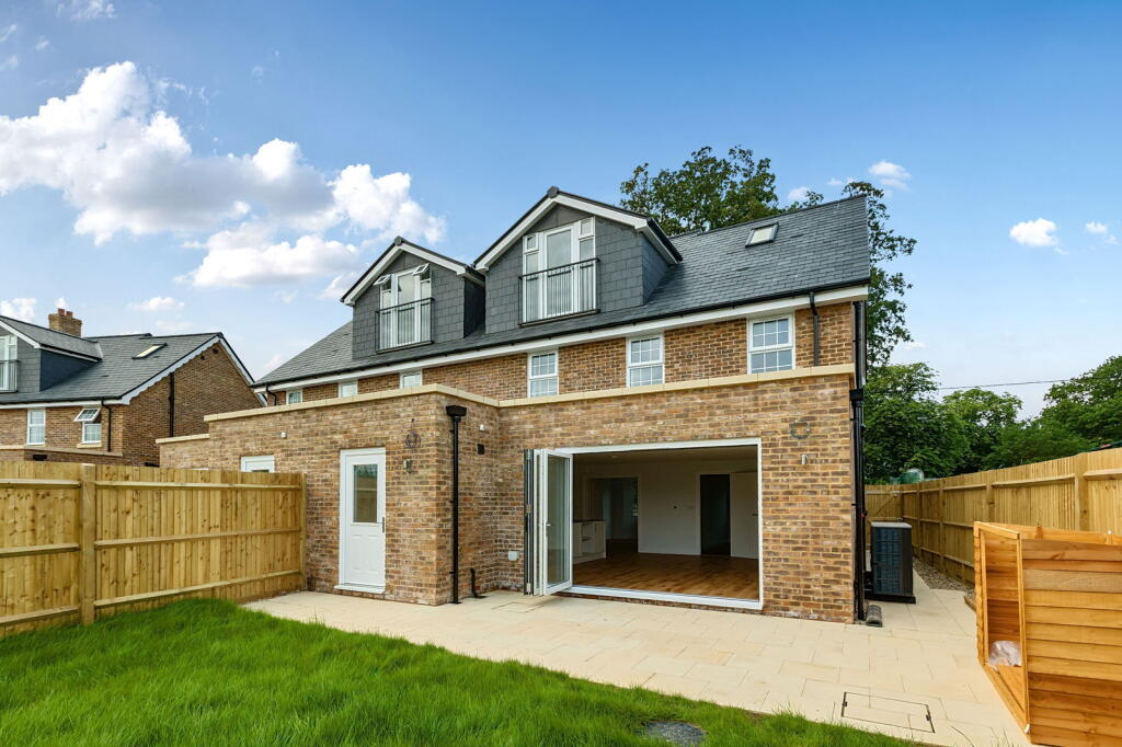 Main image of property: Spenny Lane, Claygate, Tonbridge, TN12 9PL
