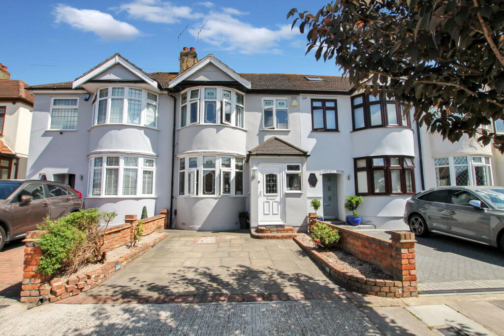 3 bedroom terraced house