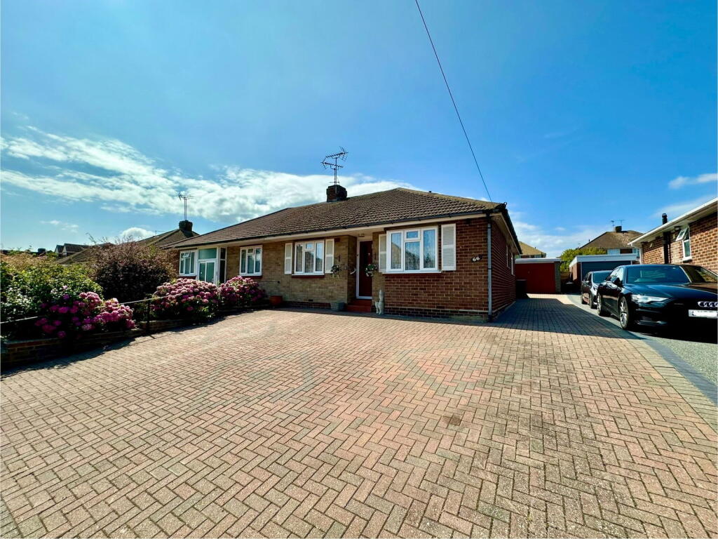 Main image of property: Bettescombe Road, Rainham, Kent, ME8 9AZ