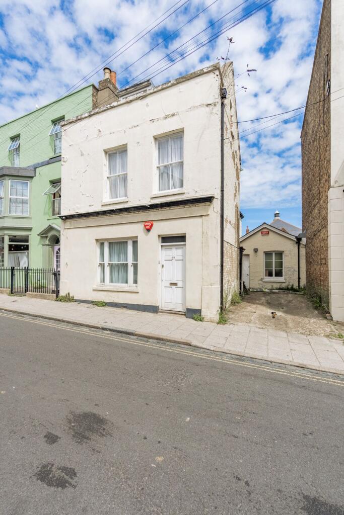 Main image of property: Effingham Street, Ramsgate, CT11 9AT