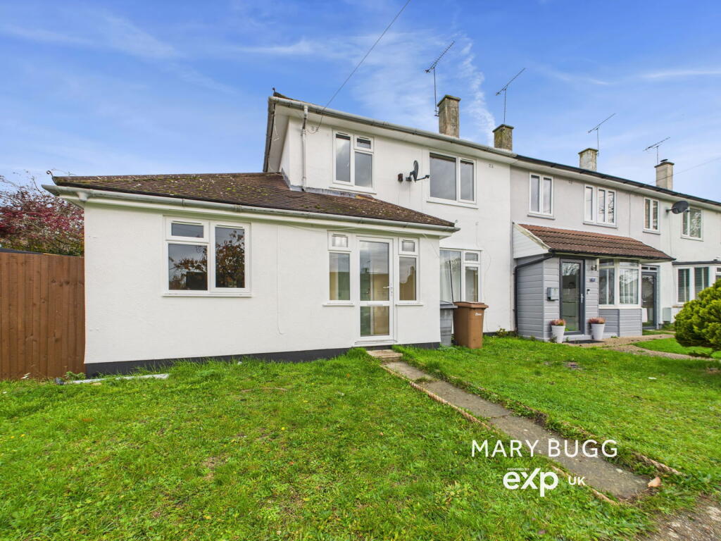 Main image of property: Avon Road, Chelmsford, CM1 2JZ