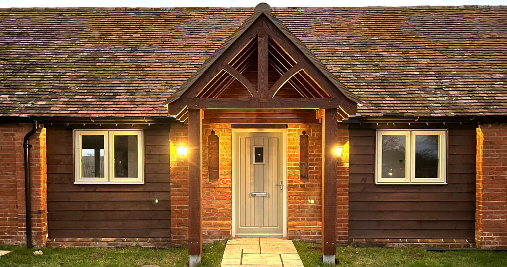 Main image of property: 5 Pettifer Court, Buckingham Road, Weedon, HP22 4DP